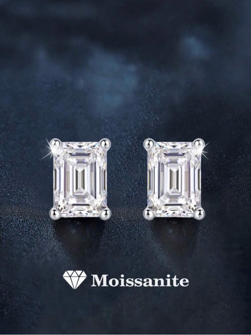 Emerald-Cut Stud Earrings in Clear White